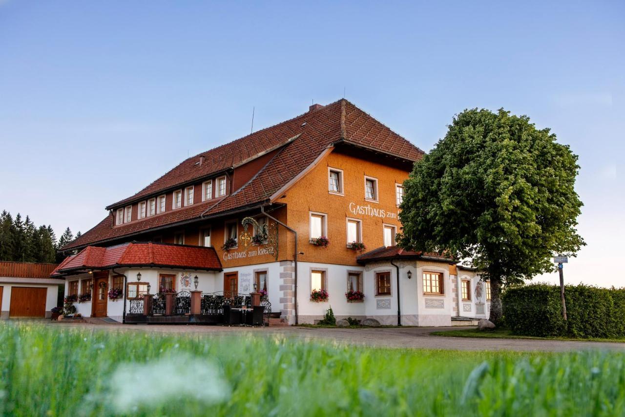 Gasthaus Zum Kreuz Sankt Märgen Eksteriør billede